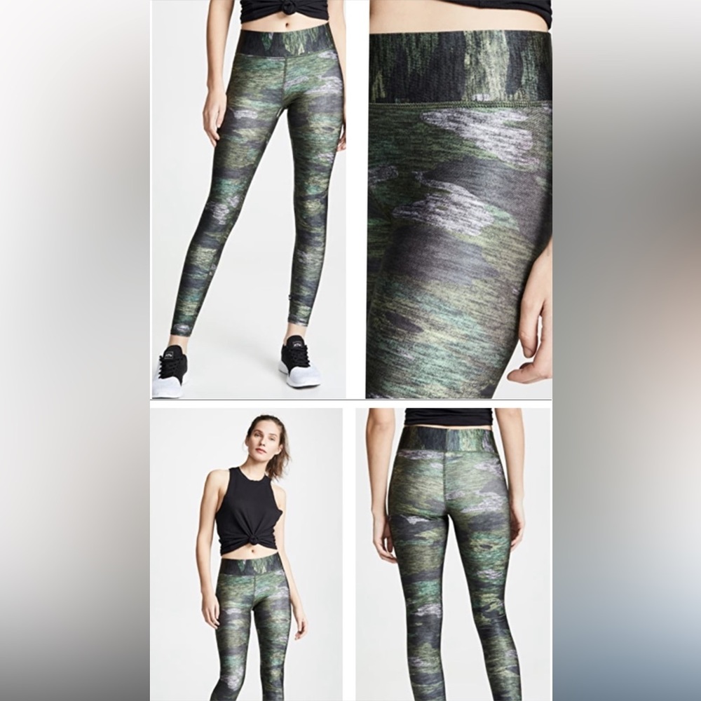 Terez Leggings NWT Camouflage in a Polyester/ Spandex Blend
